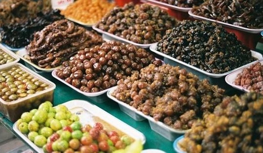 Tết đến rồi, 4 điều cần nhớ kỹ khi ăn ô mai dù ngon đến mấy