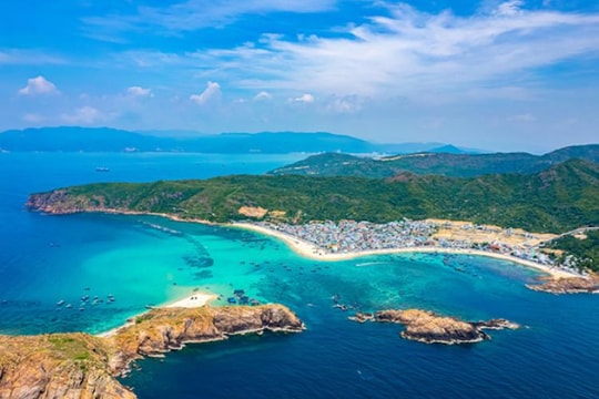 Du xuân Nha Trang, Quy Nhơn có gì hấp dẫn?