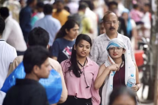 Ấn Độ soán ngôi 'quốc gia đông dân nhất'