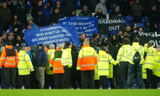 Chủ tịch Everton rao bán đội bóng sau khi sa thải HLV Frank Lampard