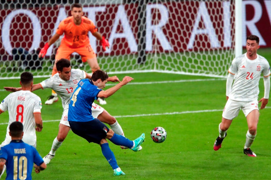 Tây Ban Nha đối đầu Italy ở bán kết UEFA Nations League