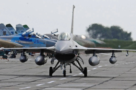 Tiêm kích "sát thủ" F-16 có thể làm xoay chuyển chiến sự Nga - Ukraine?
