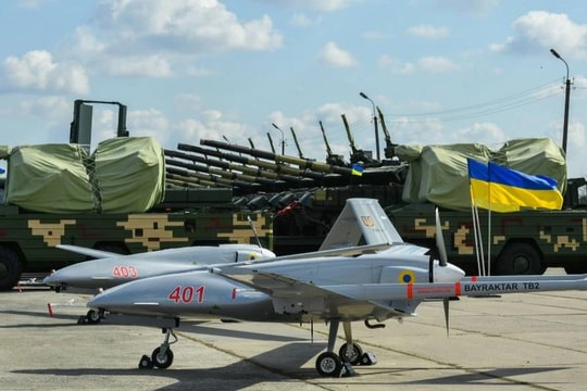 Ukraine thành lập biệt đội UAV cảm tử đầu tiên trên thế giới