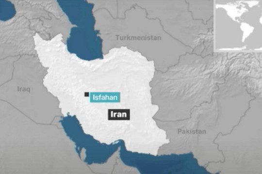 Iran chặn UAV tấn công nhà máy quân sự