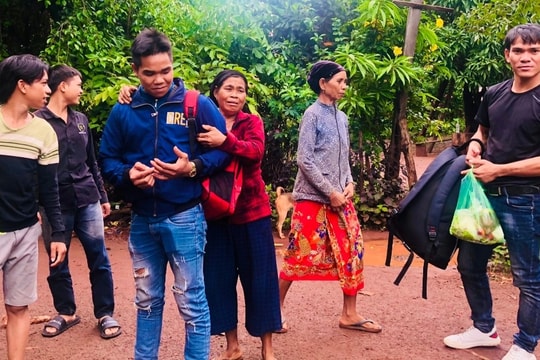 7 thanh niên may mắn thoát "động quỷ" ở Campuchia hiện ra sao?