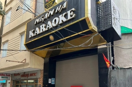 Để nhân viên múa thoát y, chủ quán karaoke bị đề nghị phạt 188 triệu