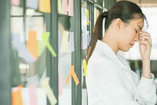 Buổi đi làm đầu năm, tôi được sếp lì xì cho 50 triệu