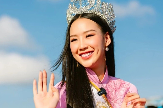 Hoa hậu Bảo Ngọc chia sẻ bí quyết đạt học bổng trường top của Australia