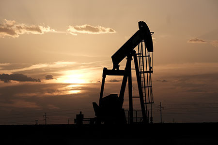Giá xăng dầu hôm nay 7/2: Phục hồi sau đợt giảm mạnh