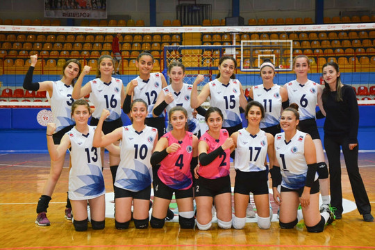 14 VĐV bóng chuyền nữ Thổ Nhĩ Kỳ mất tích sau trận động đất