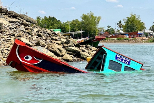 Công an TP Biên Hòa thụ lý vụ tai nạn chết người trên sông Đồng Nai