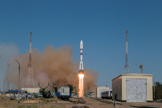 Nga thông báo kế hoạch chuyển "số lượng nhỏ" vệ tinh cho Iran