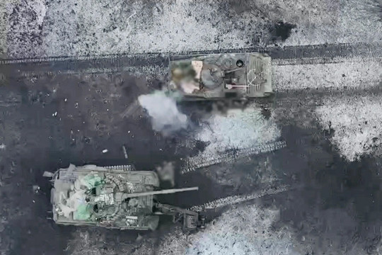 Lọt vào trận địa pháo binh Ukraine, đoàn 31 xe quân sự Nga bị phá hủy