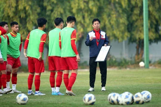 Huấn luyện viên Hoàng Anh Tuấn cần thêm nhân sự chất lượng cho U20 Việt Nam