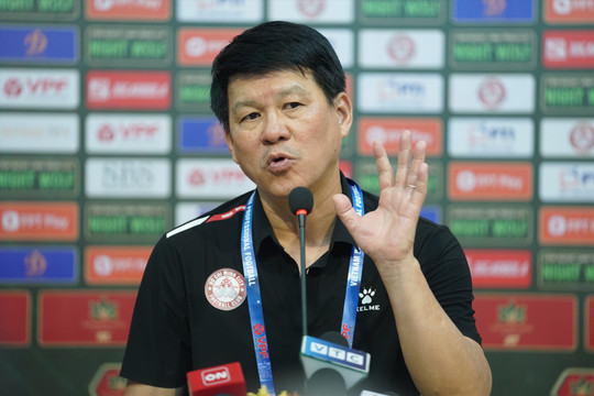 Vũ Tiến Thành: Đội TPHCM chơi không hay trước Khánh Hòa
