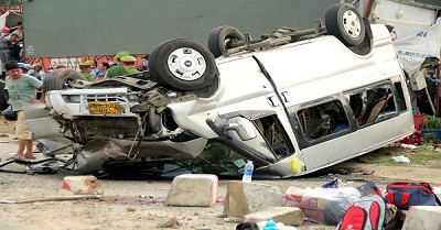 Vụ tai nạn thảm khốc làm 8 người chết: Xe khách chạy vào đường cấm