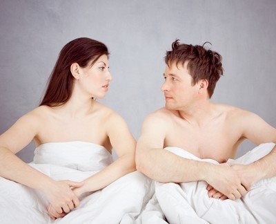 Chuyện 'chăn gối' nhạt dần, làm sao để cải thiện?