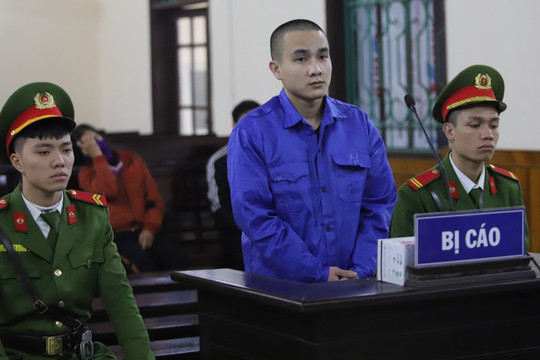 Phạt 11 năm tù kẻ truy sát bạn, đánh công an ở Hà Tĩnh
