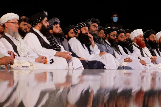 Taliban rạn nứt