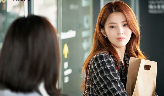 Bồ của chồng kéo vali đến ở, tôi đuổi đi thì cô ta tự tin thách thức khiến tôi thua thảm hại