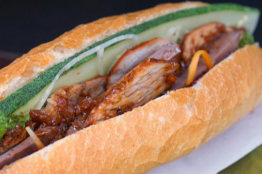 Bánh mì Việt Nam xếp thứ 6 trong Top 100 món ăn đường phố ngon nhất thế giới
