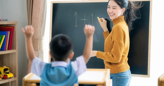 Phải chăng giáo viên trường tư tốt hơn giáo viên trường công?