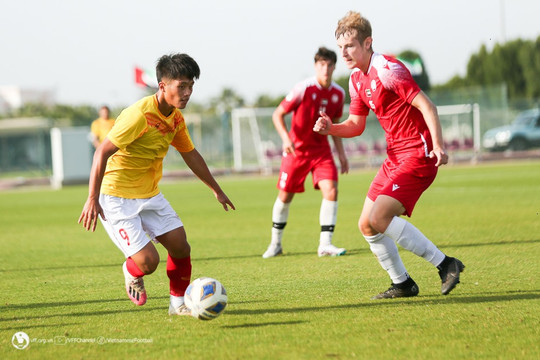 U20 Việt Nam để thua 0-1 trước Dubai City FC
