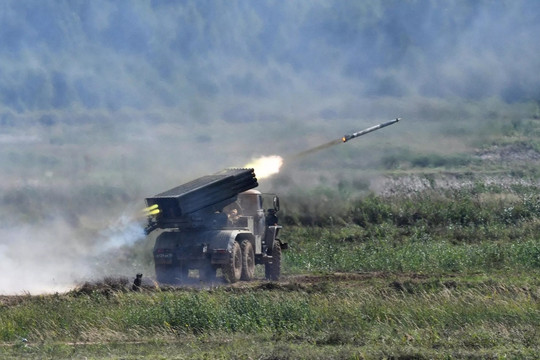 Điểm danh những vũ khí 'đầu bảng' trên chiến trường Ukraine 1 năm qua