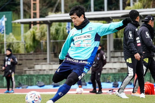 Công Phượng ít cơ hội ra sân tại J.League và những nỗi lo