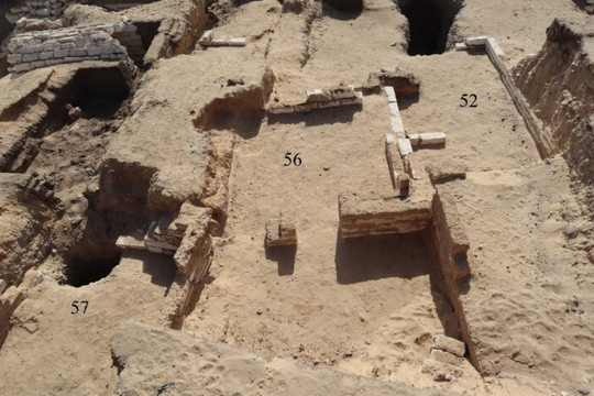 Các nhà khảo cổ phát hiện 22 ngôi mộ cổ ở vùng Thượng Ai Cập