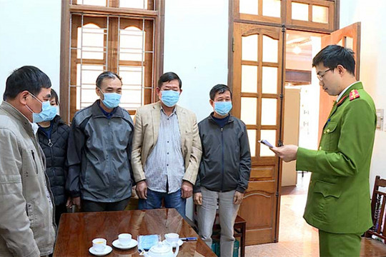 Hưng Yên: Bắt tạm giam 8 cán bộ xã do bán đất trái thẩm quyền