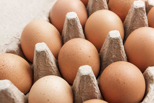 Ăn trứng có khả năng lây nhiễm cúm A H5N1 không?