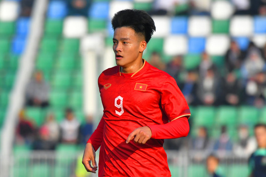U20 Việt Nam thắng U20 Australia, báo Trung Quốc lo đội nhà tụt hậu