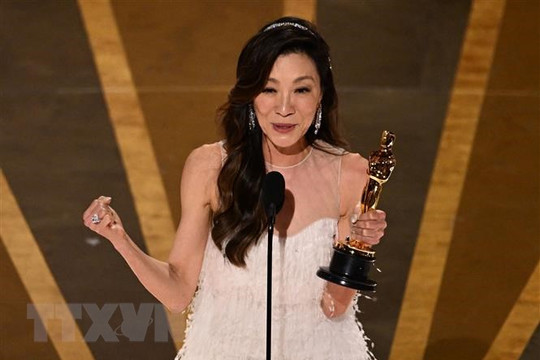 Hình tượng của người châu Á ở Hollywood sau khi càn quét Oscar