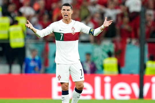 Cristiano Ronaldo được triệu tập lên đội tuyển Bồ Đào Nha
