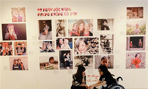 Mang triển lãm đậm văn hóa-tình người tới cộng đồng người Việt Nam tại nước ngoài