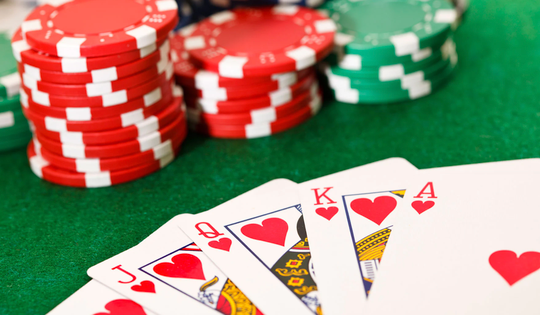 Từ vụ golfer đánh bạc: Băn khoăn về "tai tiếng" của môn poker