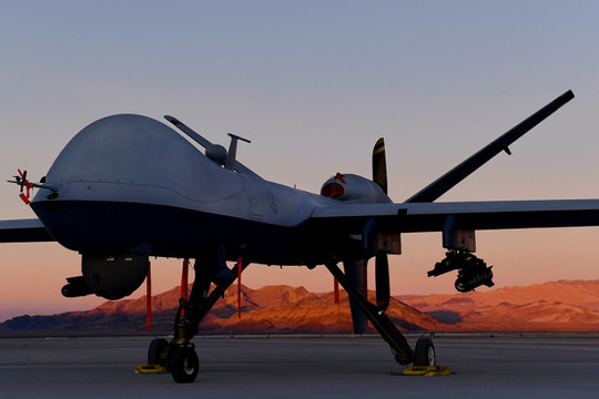 Mỹ cho UAV bay cách xa bán đảo Crimea