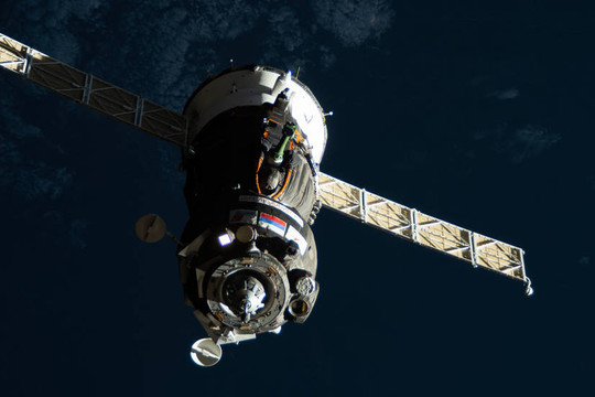 Tàu Soyuz MS-22 không người lái của Nga đã trở về Trái Đất