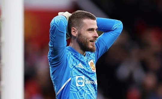 Động thái của De Gea khiến Man Utd lo lắng