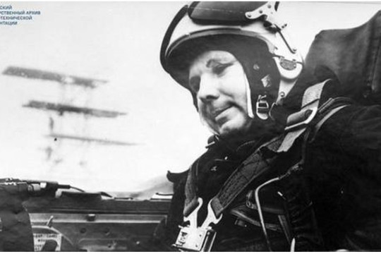 Nga công bố ảnh vụ rơi máy bay khiến phi hành gia Yuri Gagarin tử nạn