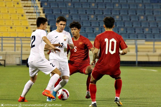 Highlight U23 Việt Nam thua U23 Kyrgyzstan: Sao trẻ HAGL sút hỏng 11m 