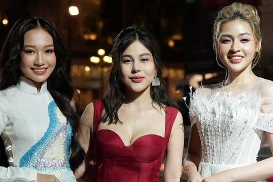 Dàn Hoa hậu, á hậu của Q- Talent đổ bộ thảm đỏ lễ Trao giải Cống hiến