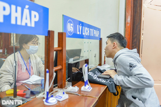 Bưu điện TP. Hà Nội giảm ‘sức nóng’ trong cấp phiếu lý lịch tư pháp