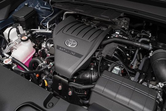 Toyota thử nghiệm xăng ít phát thải