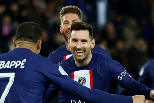 Động thái bất ngờ của Mbappe trước khả năng Messi rời PSG