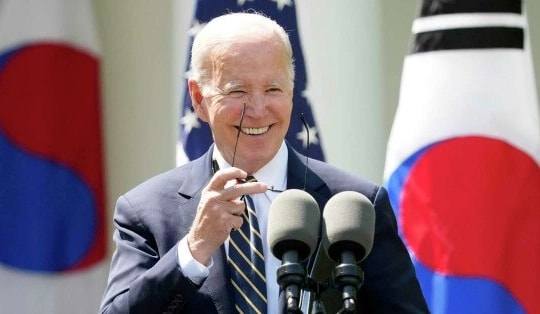 Tổng thống Biden gọi ông Trump là 'mối nguy hiểm với nền dân chủ'