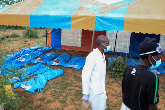 Vì sao 73 thành viên giáo phái ở Kenya tuyệt thực đến chết?