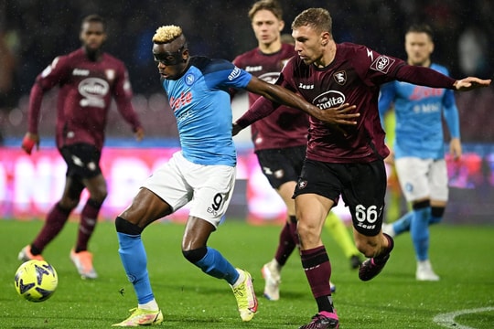Lịch thi đấu bóng đá ngày 29/4 và rạng sáng ngày 30/4: chào tân vương Napoli?