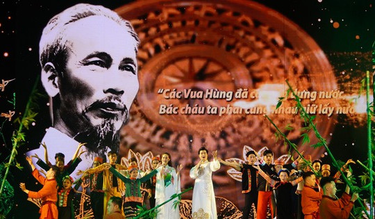 Mãn nhãn đêm "Việt Nam vang khúc khải hoàn ca"